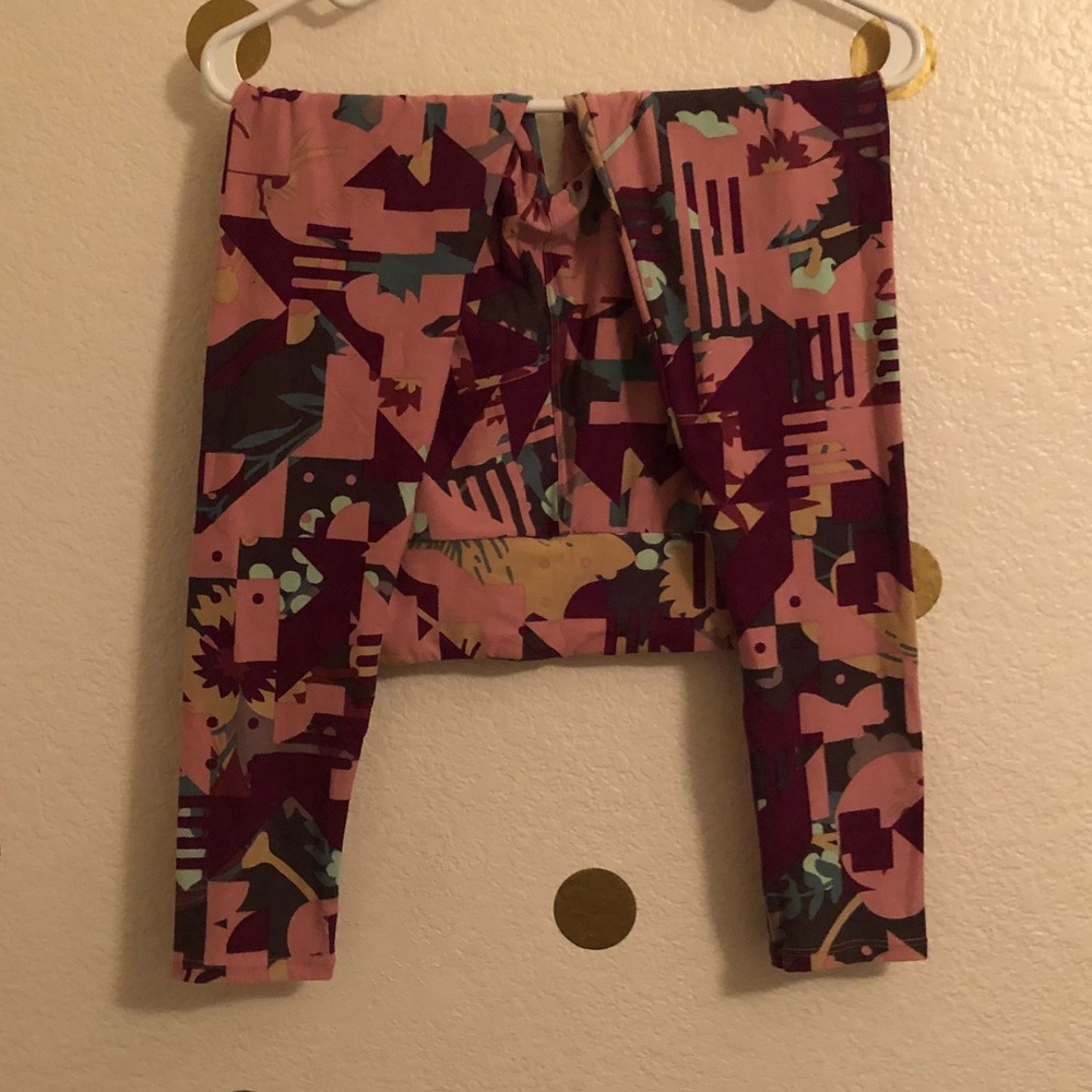 Pink maroon LULAROE leggings one size